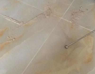 盐亭瓷砖空鼓维修公司分享粘合剂选择不当在瓷砖铺贴过程中可能导致以下问题